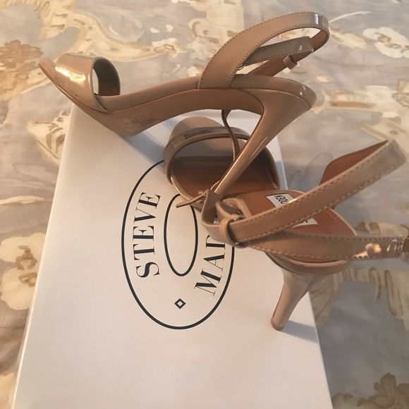 Shoes - Picture 3 of 4